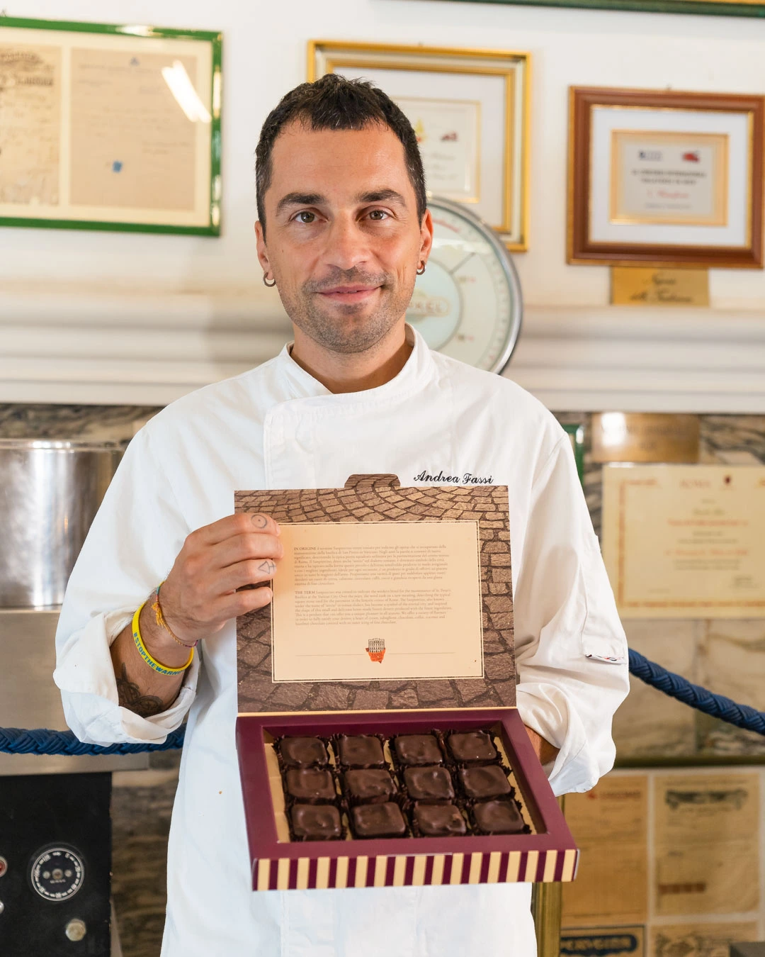 Scatola di Sanpietrini® multigusto artigianali (12 pezzi) - immagine 5